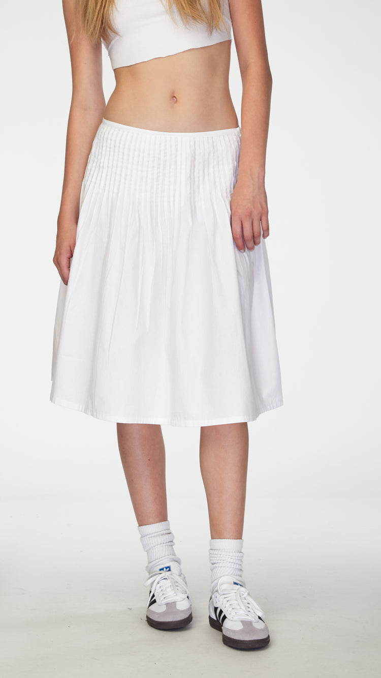 White Asada Skirt