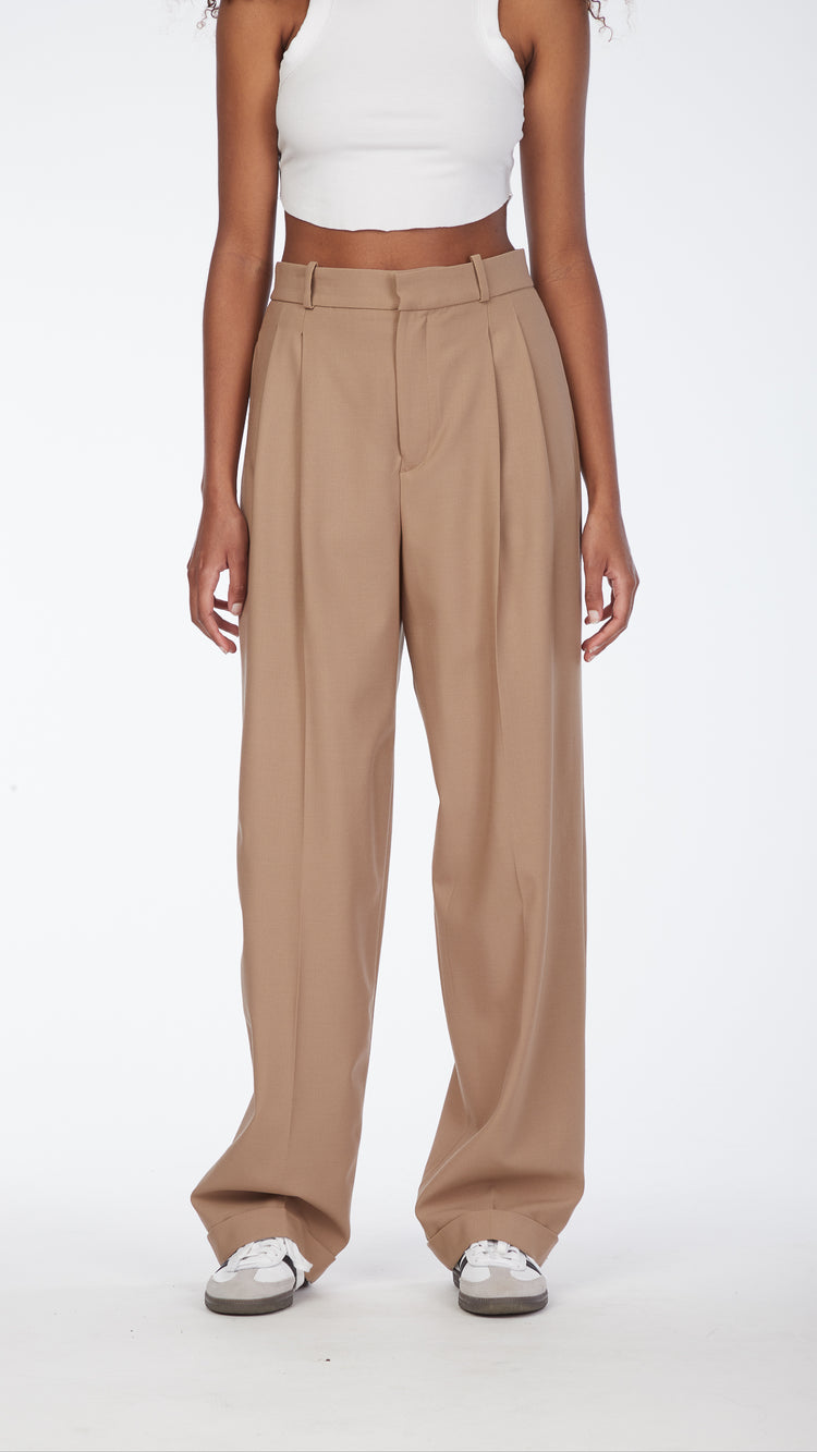 Camel Stretch Wool Pleated Pant