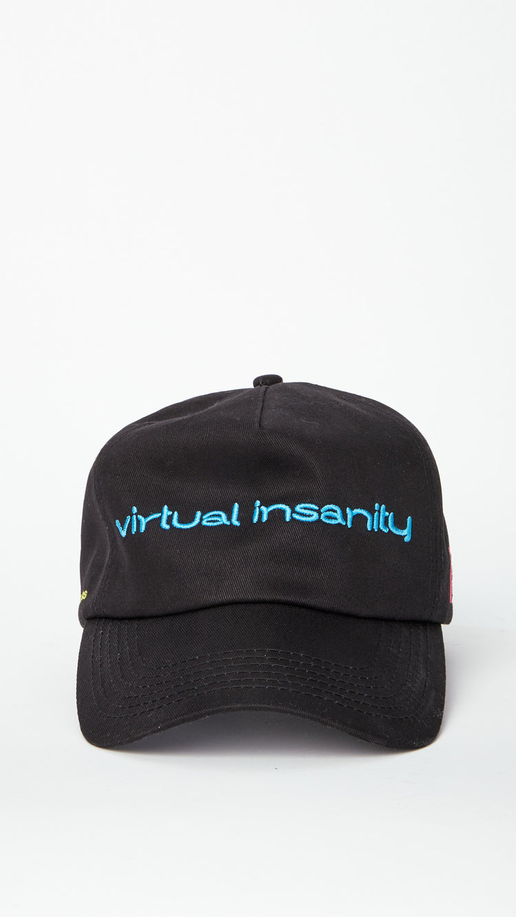 Chapeau de folie virtuel noir