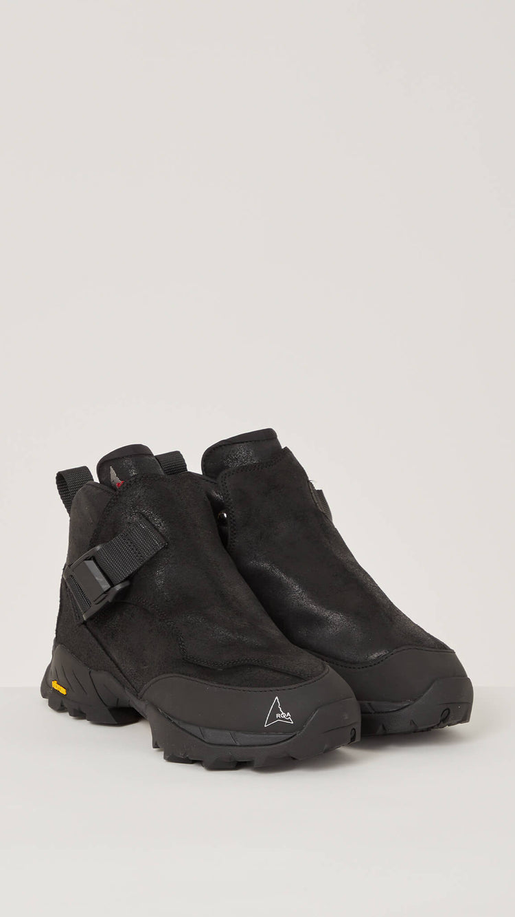 Black Andreas Buckle Boot