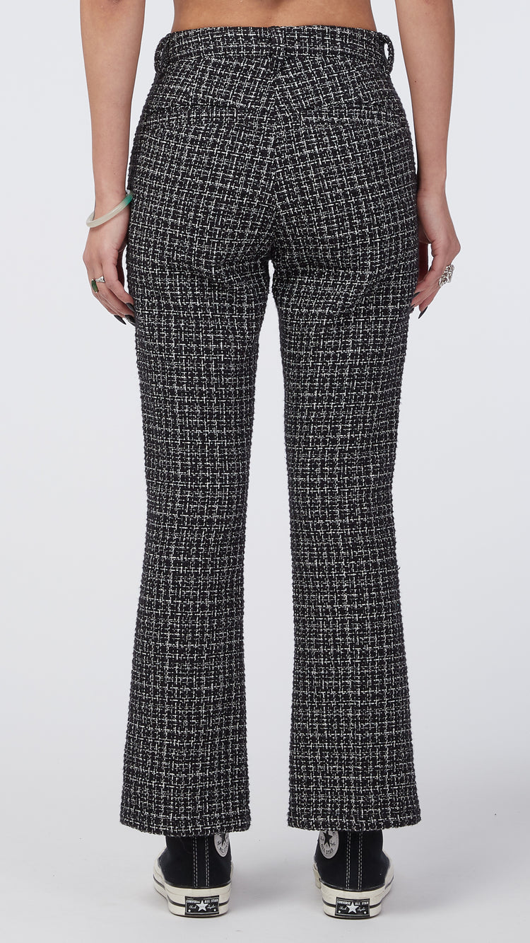https://editorialboutique.com/cdn/shop/products/22-20221222-x_girl-bottoms-tweed_jersey_flare_pant_black.jpg?v=1671815851&width=750
